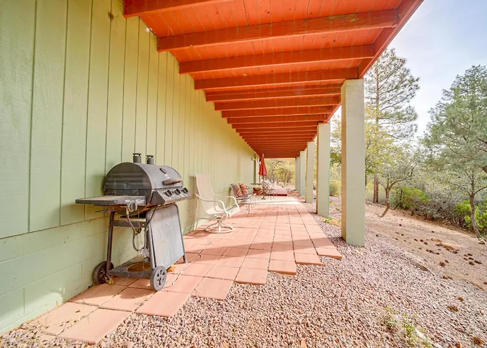 Strawberry Hideaway In The Pines W/ Hot Tub! Dom wakacyjny *